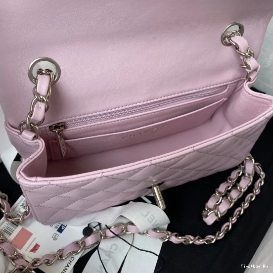 First Bag Ru CHANEL 20CM FLAP BAG 0820